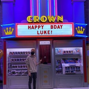 Meet your Posher, Luke